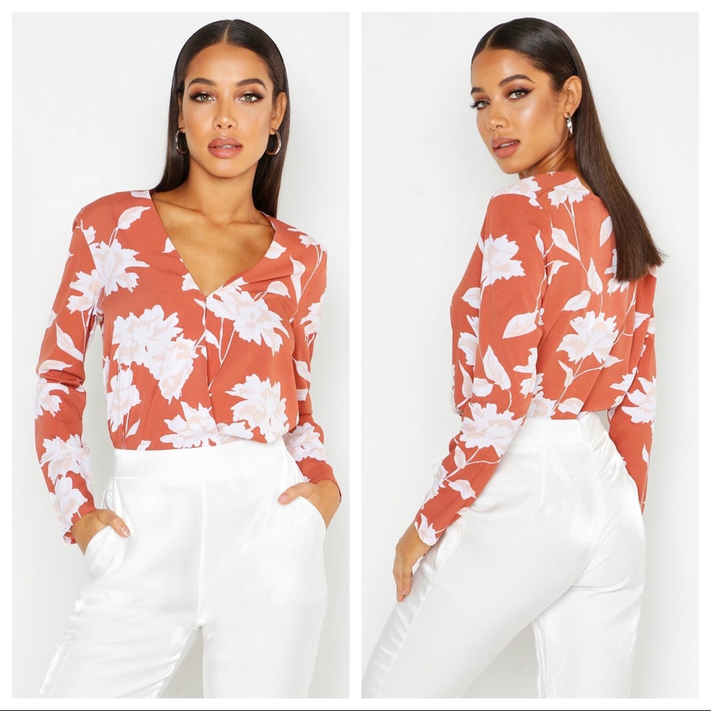 ⭐️ NWT Boohoo Floral Print Wrap Front Blouse 6